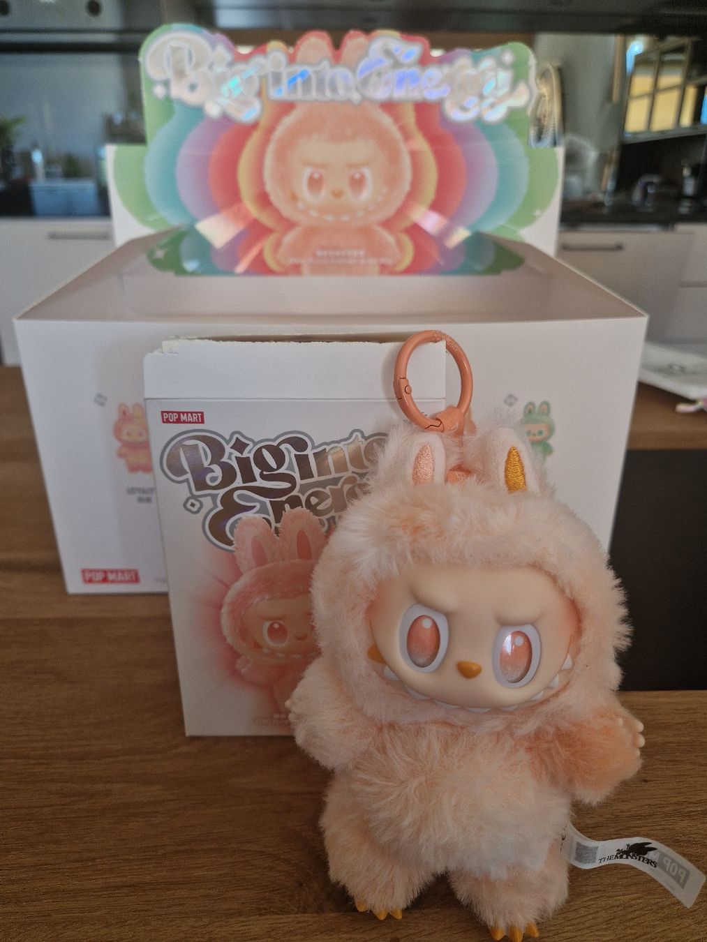 Pop Mart Statuette: POPMART Labubu The Monsters Big into Energy "Hapiness" – Nuovo (secondo la descrizione) da Grand-Lancy venduto da alex_12 1