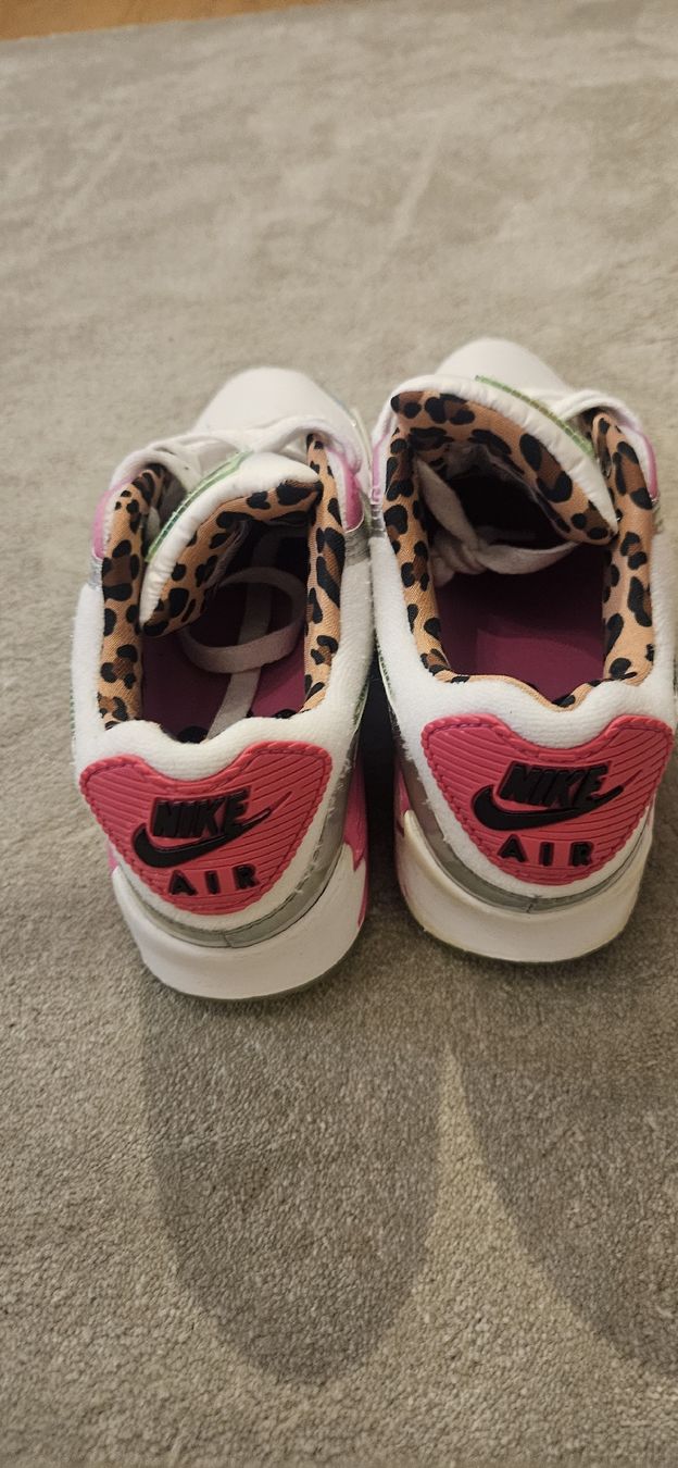 Nike Scarpe da donna: Nike Air Max 90, Grösse 37.5 – Usato da Tobel venduto da Nicci_dee 3