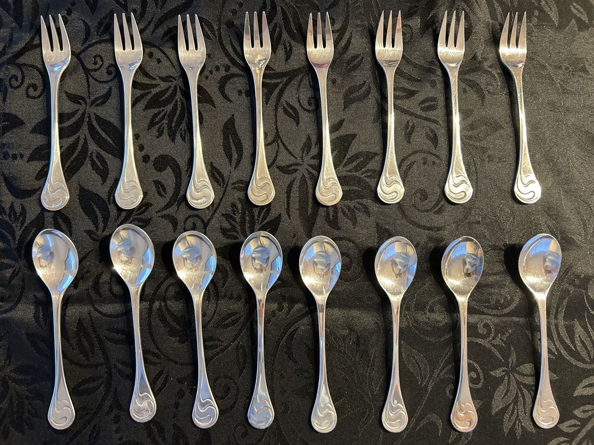 Rosenthal Set di posate: 8 Rosenthal Silber Kaffeelöffel + 8 Kuchengabeln – Usato da Affoltern am Albis venduto da TanGotan
