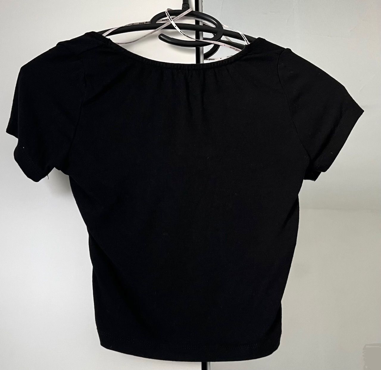 T-shirt: T-shirt dos nu – Usato da Neuchâtel venduto da kat_n6gp