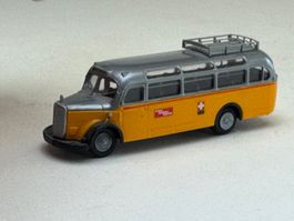 EB- Praline Mercedes O 3500 PTT