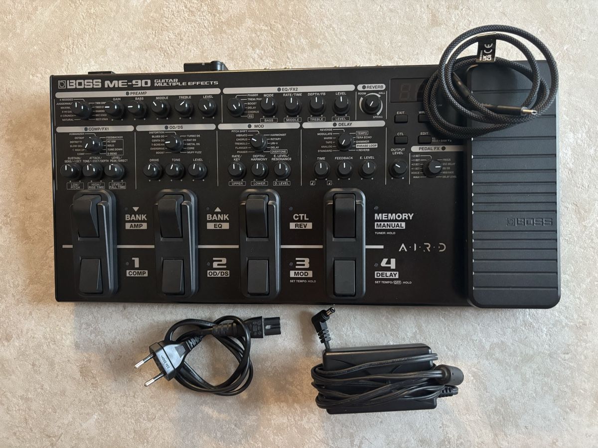 Boss Strumenti musicali: BOSS ME-90 Guitar Multi-FX – Nuovo (secondo la descrizione) da Epalinges venduto da fra_5bgl 1