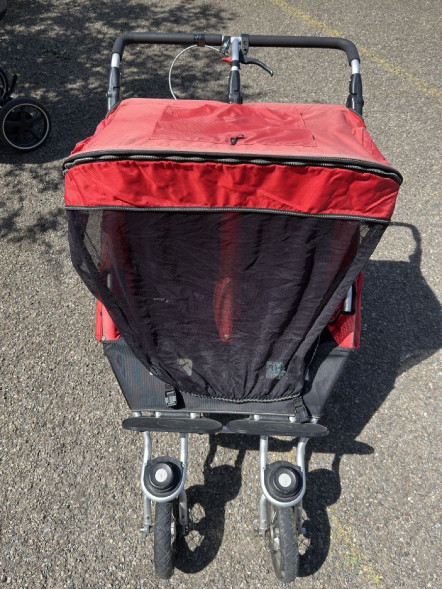 Tfk Carrozzine: TFK Zwillingswagen – Usato da Gossau SG venduto da nimo78 1
