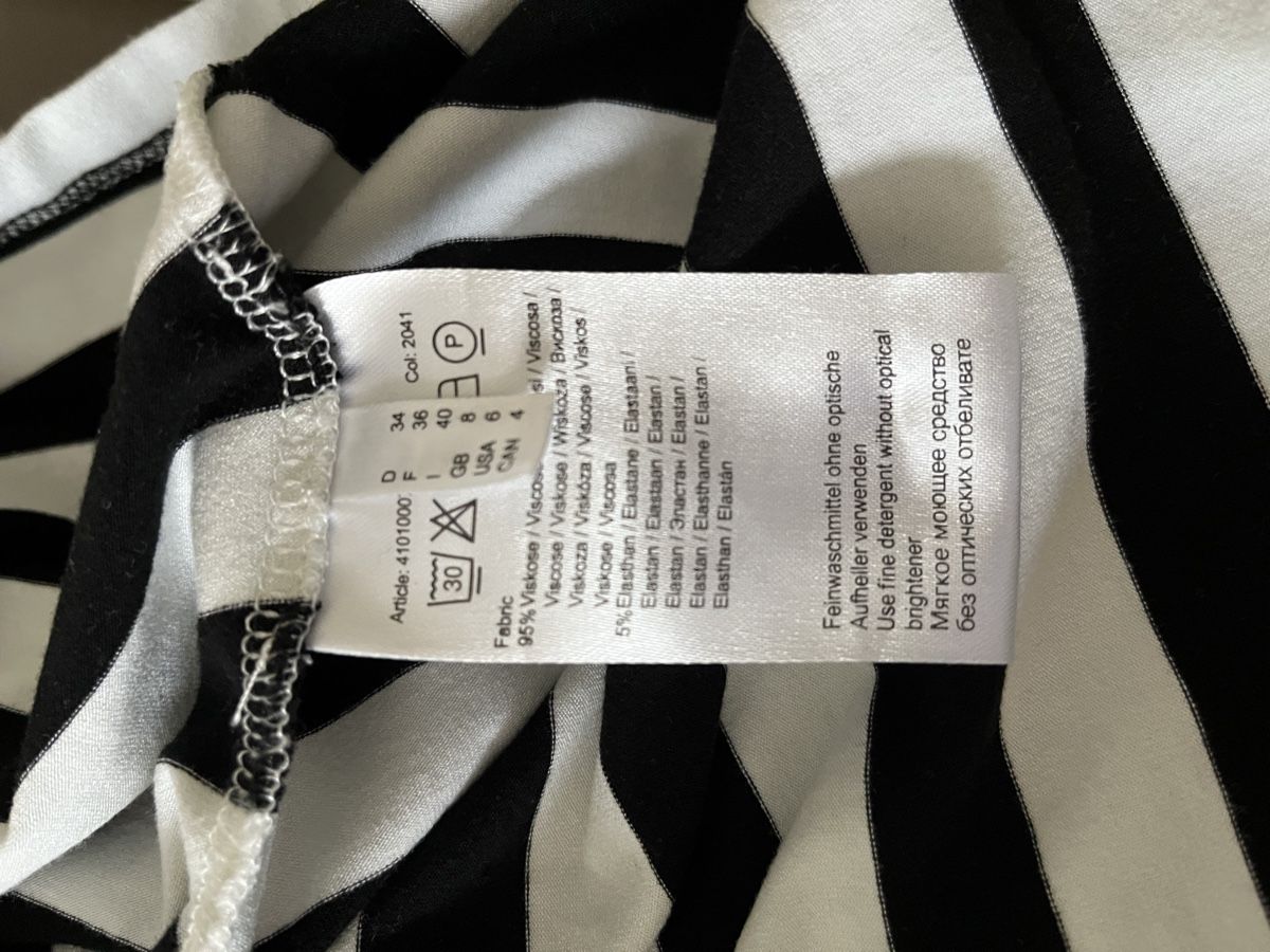 More & More T-shirt: More and more Shirt – Usato da Wermatswil venduto da -secondchance- 2