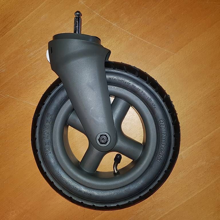 Kinderwagen: STOKKE TRAILZ Vorderrad neu – Gebraucht aus Winterthur von Happy-Baby