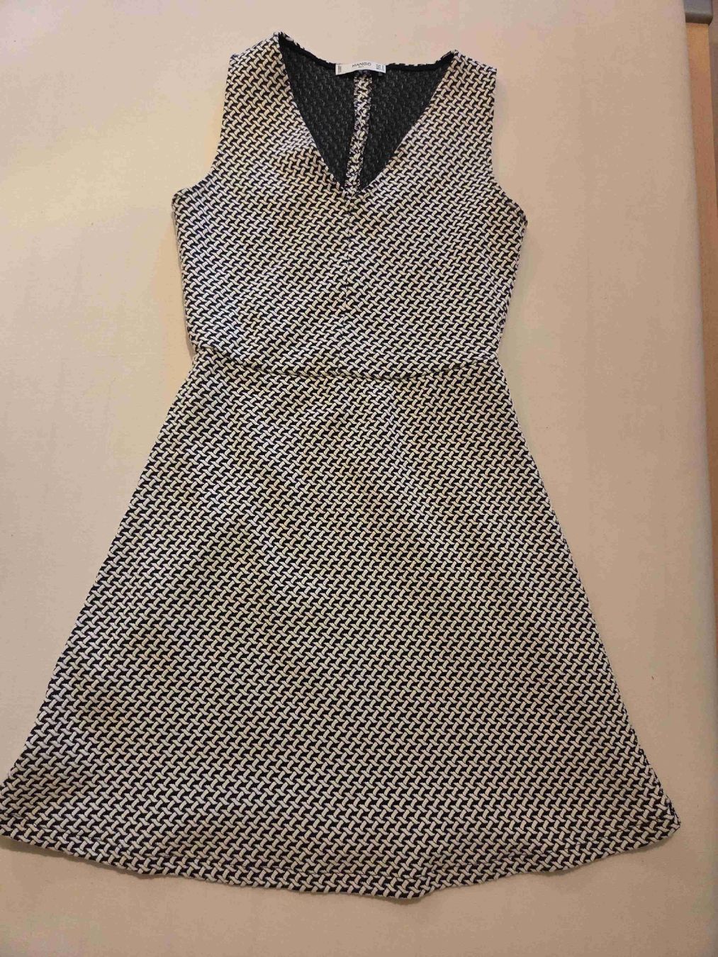 Mango Kleider: Sommerkleid Mango Grösse S – chic & bequem – Gebraucht aus Luzern von Sherry56 1