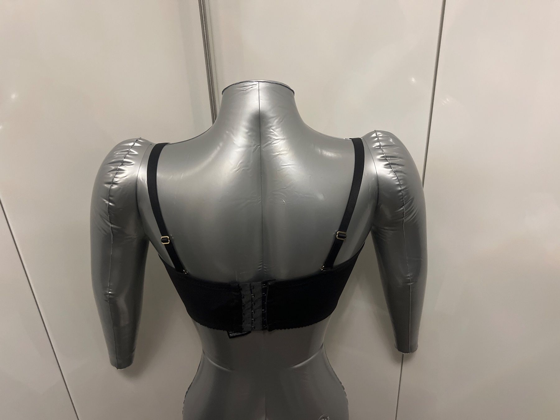 H&M Altra biancheria intima: BH Oberteil 85C – Usato da Weiach venduto da LemonJuice1995 1