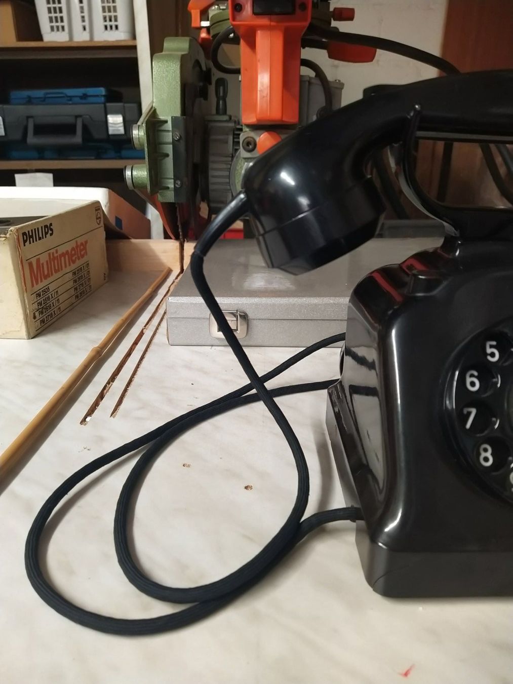 Telefoni: Tischstation T29 Model 1929 – Usato da Lachen SZ venduto da Wba47 2