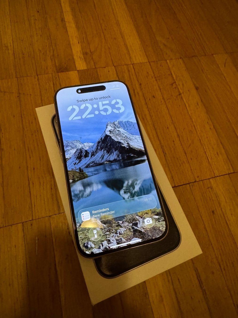 Apple Telefoni cellulari / Smartphones: Apple iPhone 15 Pro Smartphone gebraucht mit Verpackung – Usato da Zürich venduto da sofiaalpac