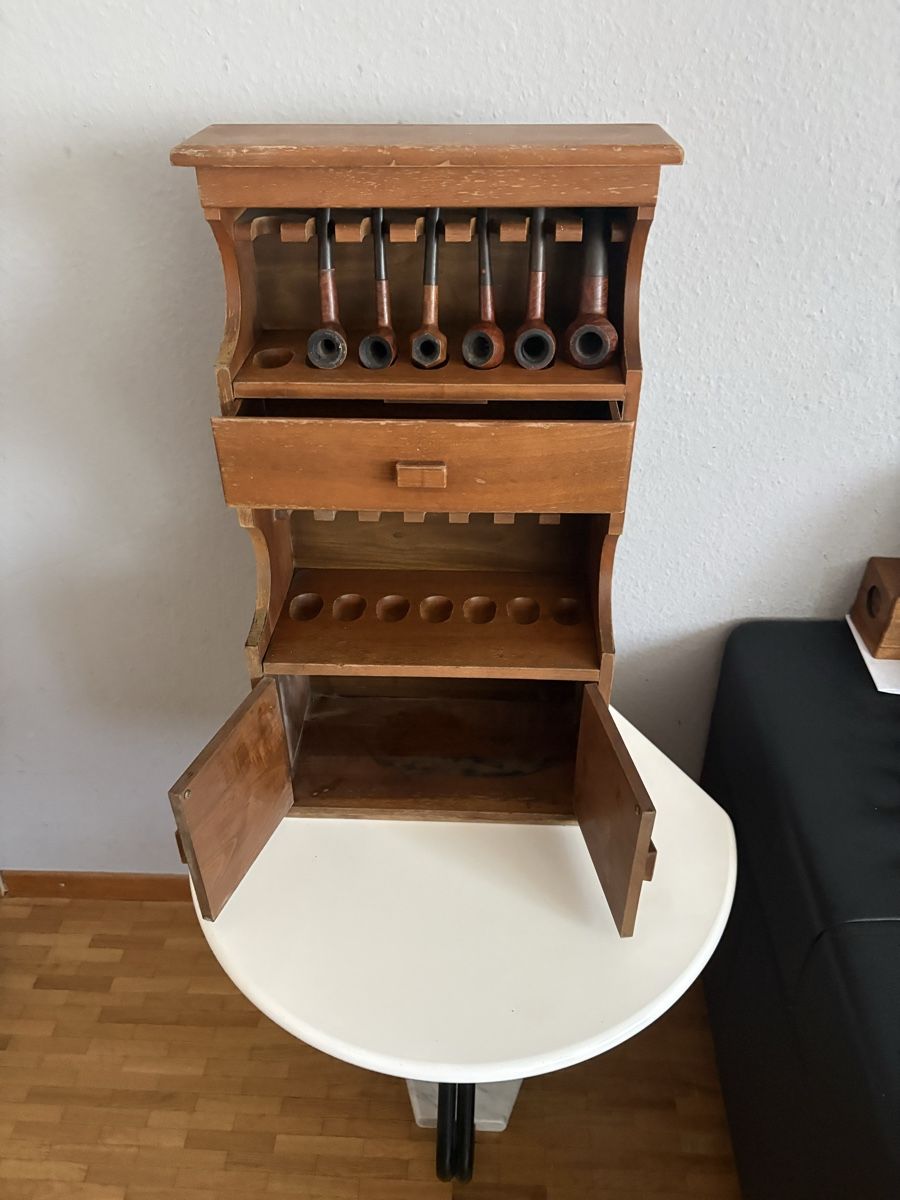 Pipe & Accessori: Cabinet ancien range pipe  – Usato da petit lancy venduto da FerreiraLuis