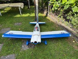 Modellflugzeug RV4, Hangar 9