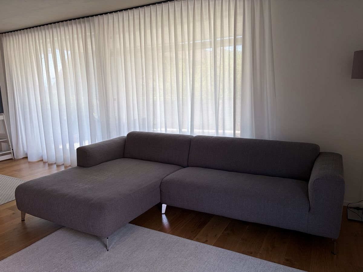 Freistil Rolf Benz Divani: Ecksofa grau Rolf Benz Freistil – Usato da Mettmenstetten venduto da Mari800 2