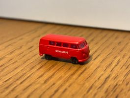 L2282: Schulbus (Spur N)
