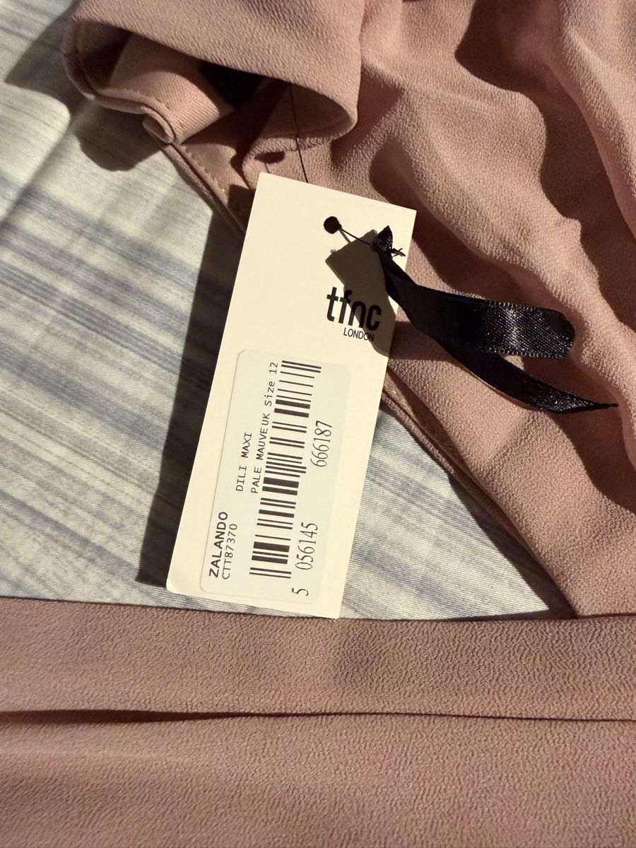 Vestiti: Magnifique robe longue  – Nuovo e nell'imballaggio originale da Chancy venduto da dia_tb2t 3