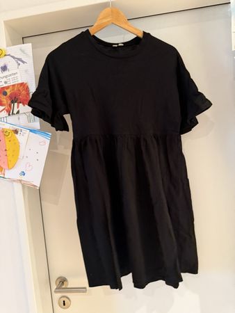 Schwarzes Sommerkleid von ASOS, Gr. 36