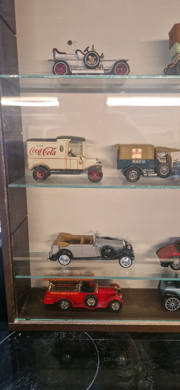 Modellini d'auto: Modellautos Sammlung, Oldtimer – Usato da Riehen venduto da Aconitum 1
