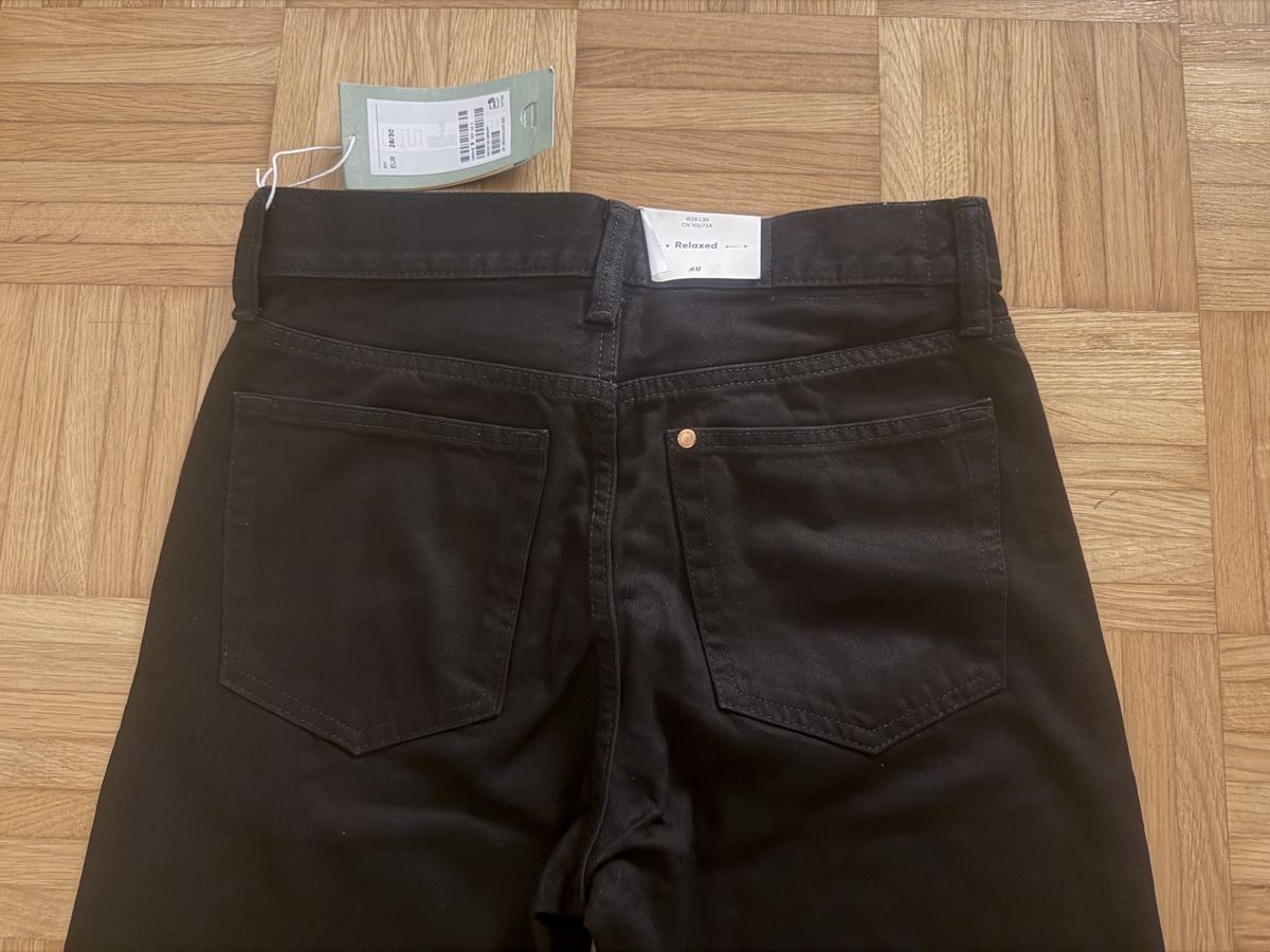 H&M Jeans: H&M Relaxed Gr. 28/30 – Nuovo e nell'imballaggio originale da Wetzikon ZH venduto da tuna83 4