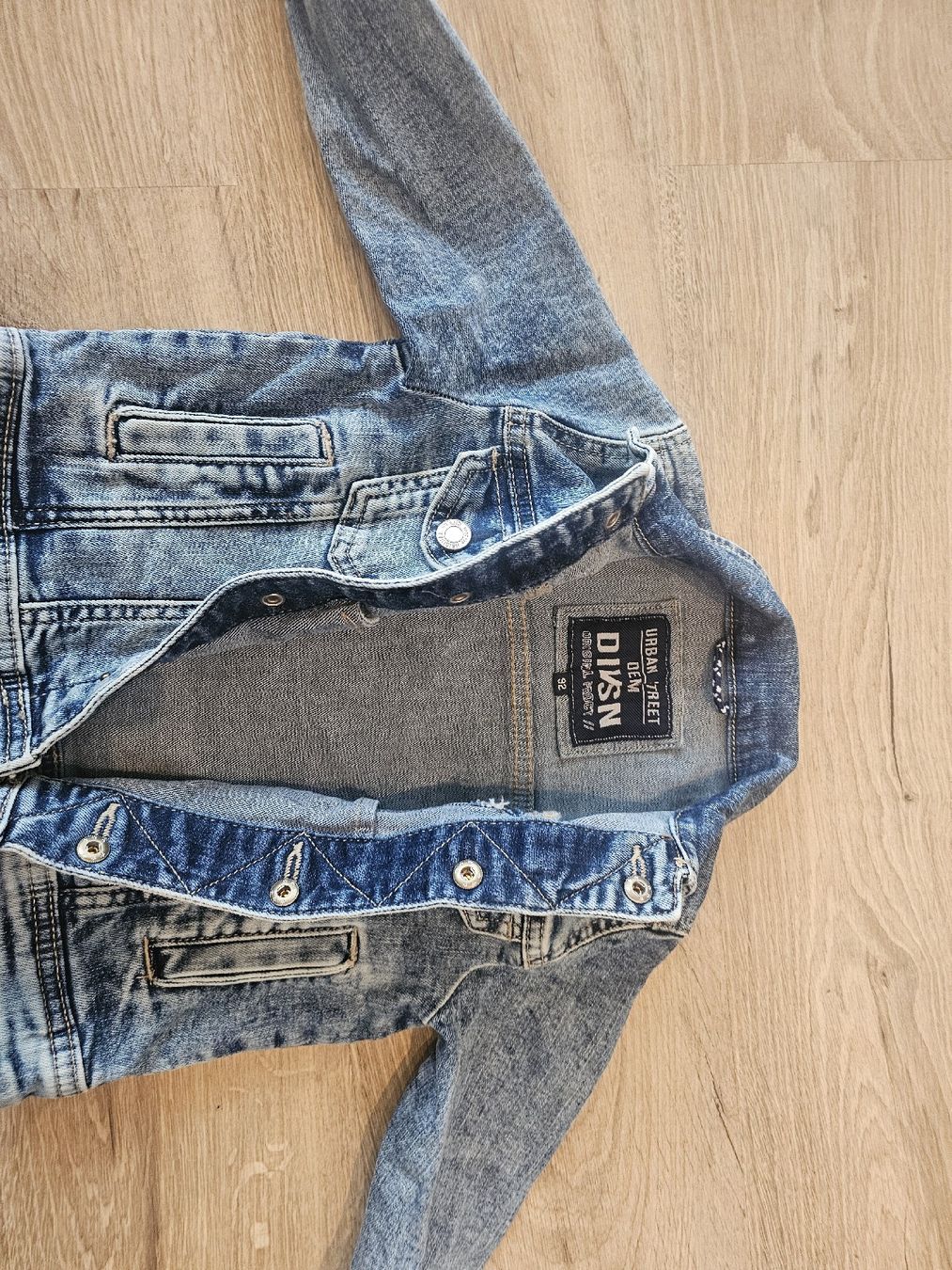 Giacche & Cappotti: Coole Jeansjacke, Gr. 92 – Usato da Grosshöchstetten venduto da Qenko 1