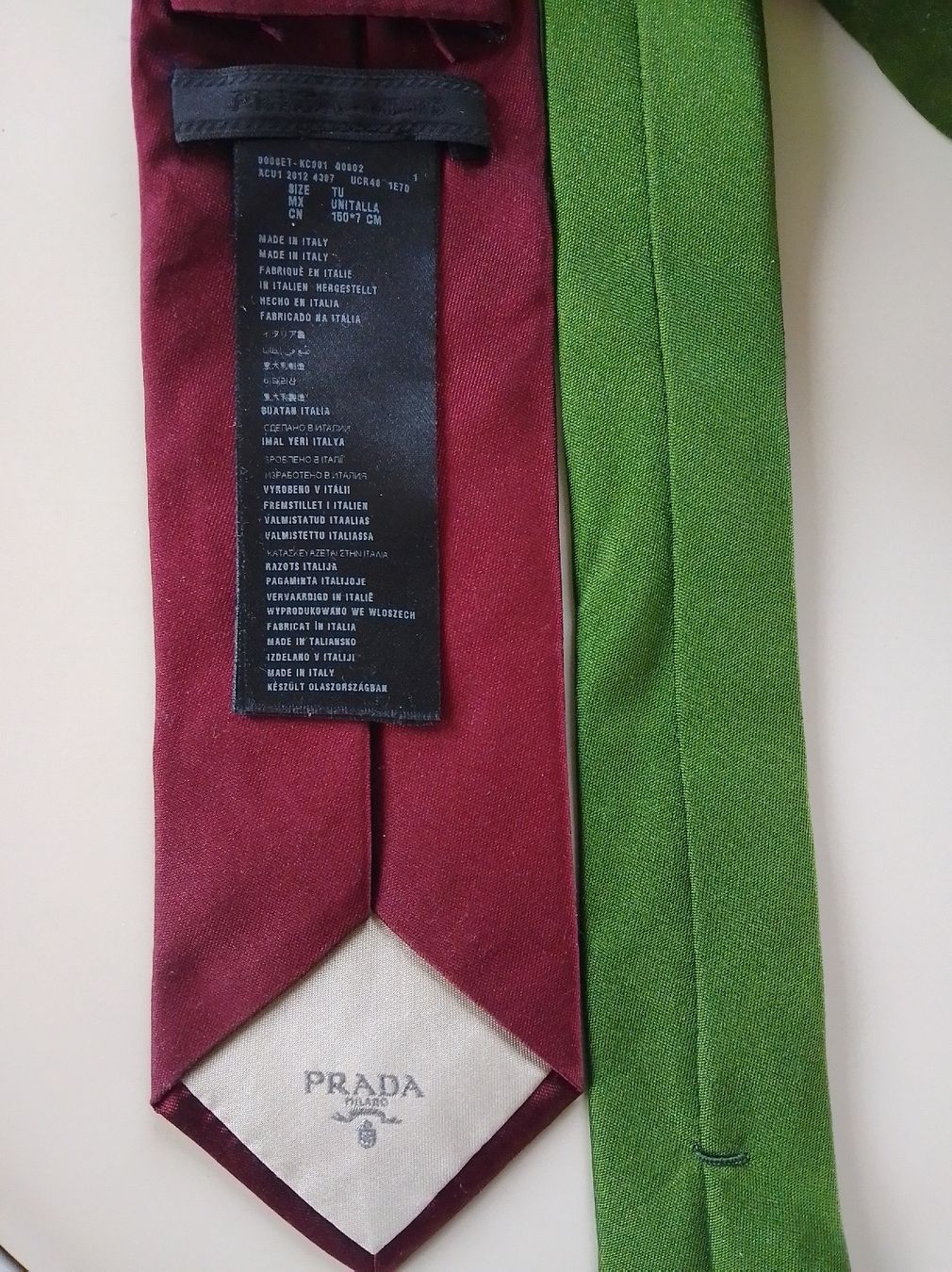 Prada Cravatte: cravate PRADA – Nuovo (secondo la descrizione) da La Chaux-de-Fonds venduto da youplavie 1