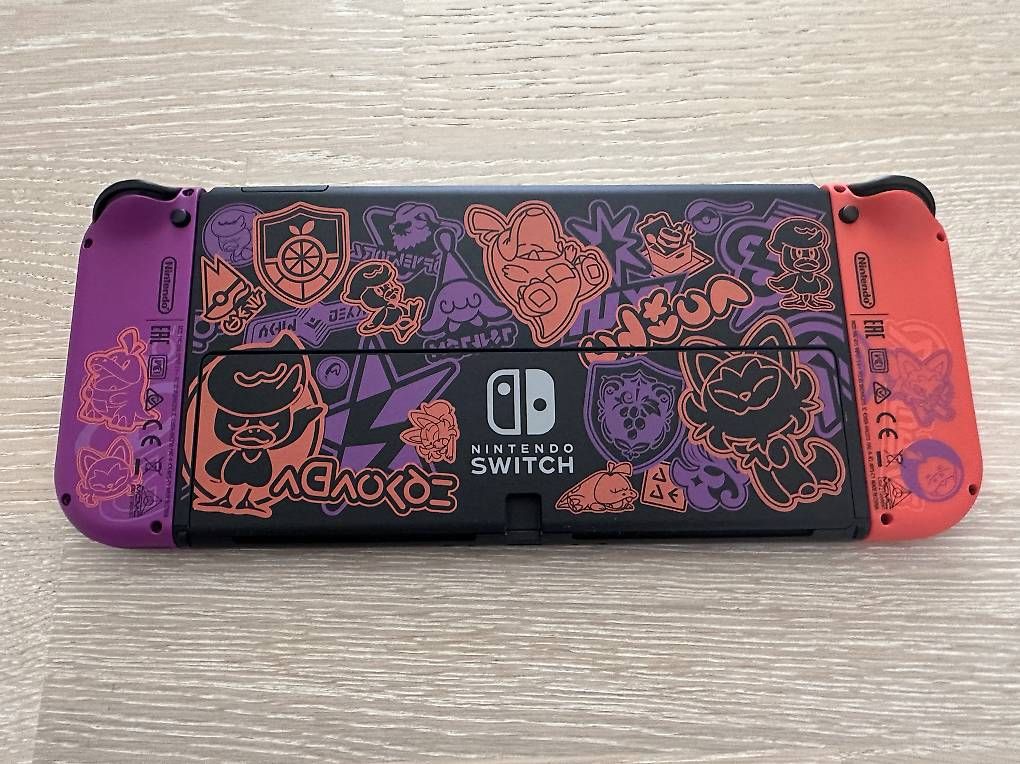 Nintendo Consoles: Console Switch OLED collector Pokémon – D'occasion à La Tour-de-Peilz par MD2020 3