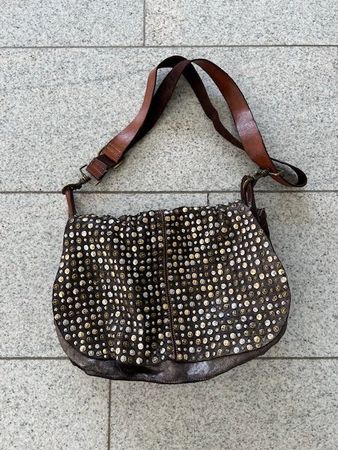 Campomaggi Ledershopper mit Nieten