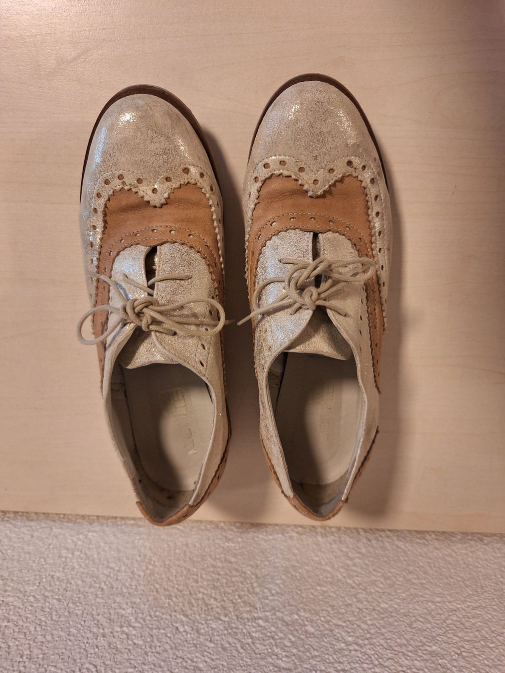 Scarpe da donna: Schuhe Gr. 38 – Usato da Lalden venduto da car_7w2l