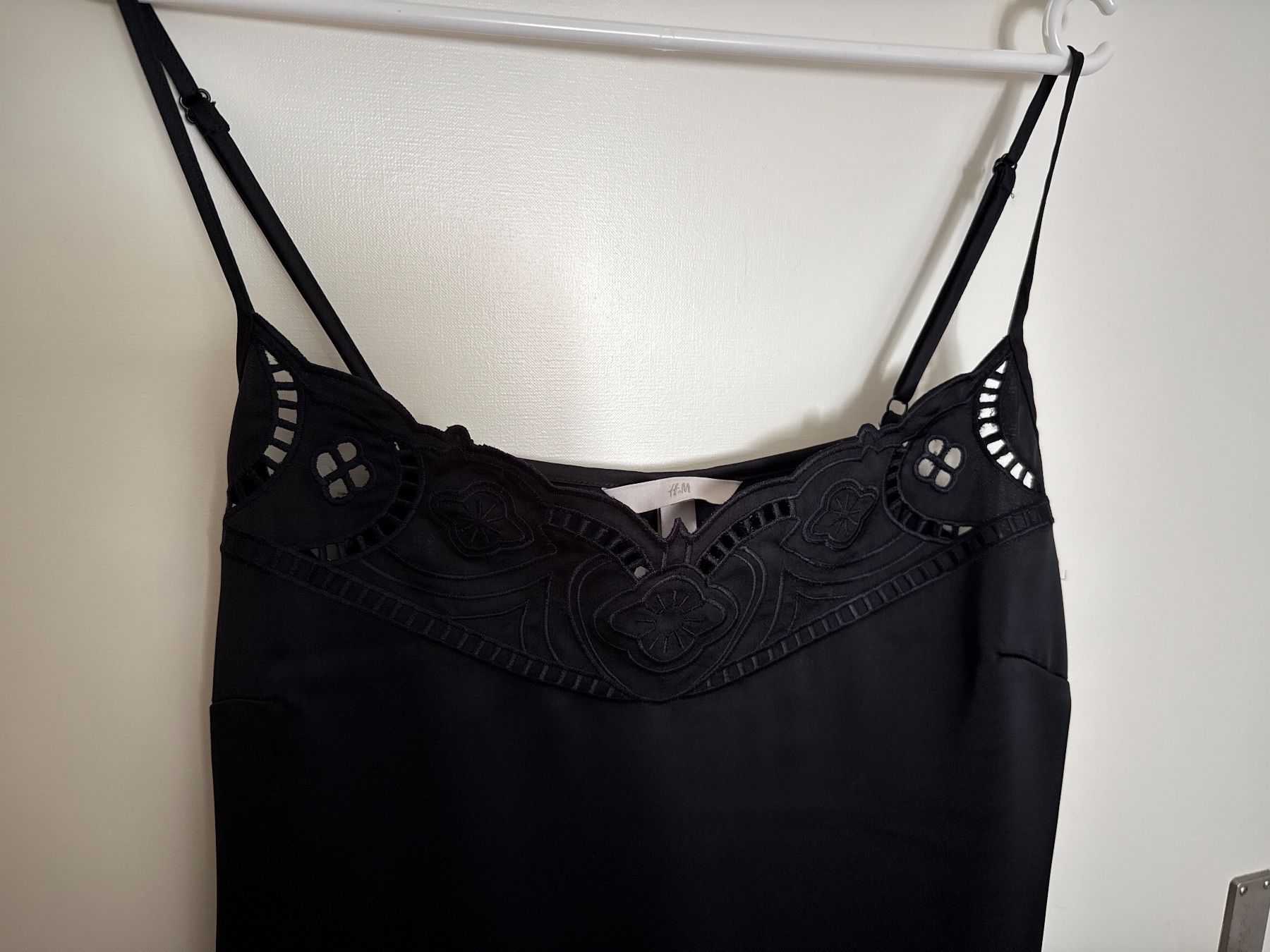 H&M Tops: Schwarz Top H&M EUR M – Neu und originalverpackt aus Horgen von linuxrp 3