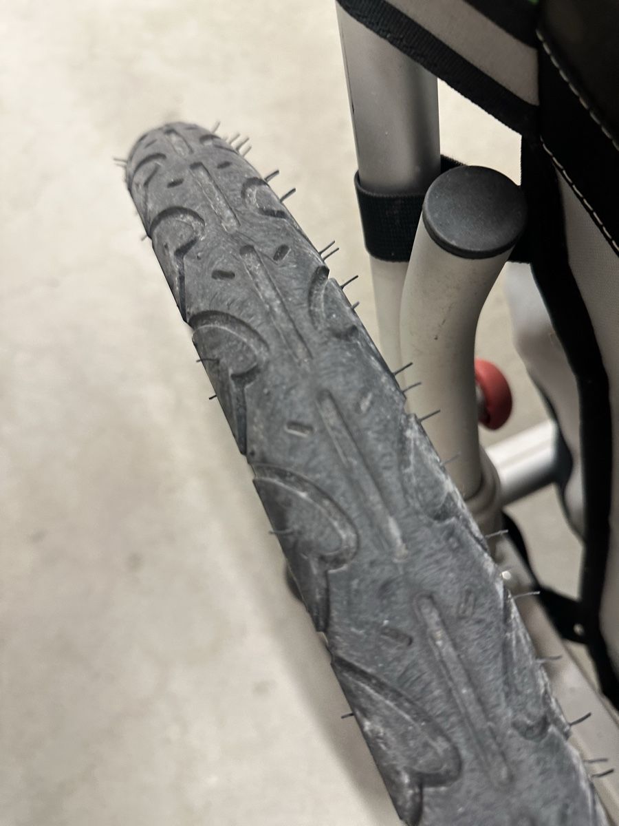 Thule Anhänger: Kinderanhänger Thule Chariot Cheetah, 2 Sitzer – Gebraucht aus Zürich von Flokke33 7