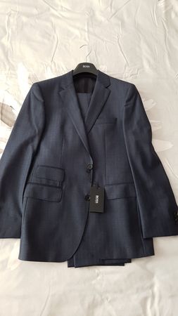 Herrenanzug Hugo Boss Gr.46 neu.