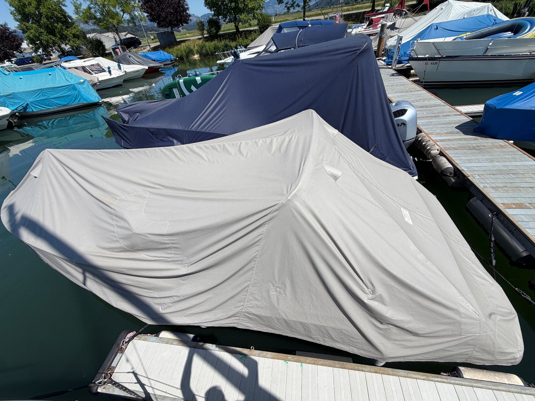 Sea Ray Boote: Sea Ray 220 OV – Gebraucht aus Benken SG von EGJ__ 3