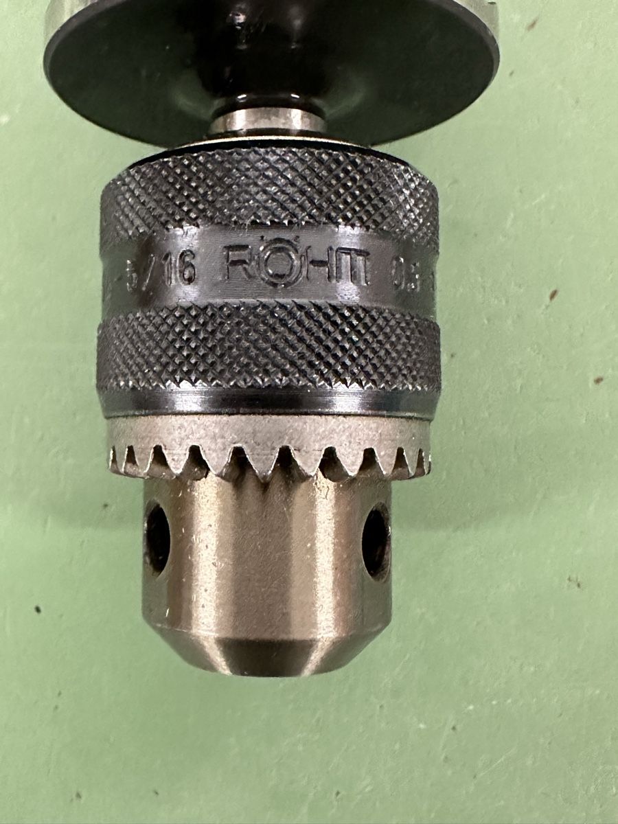 Alle Werkzeuge: Drill chuck, BT30, Röhm 0.5-8 mm. – Gebraucht aus Aarberg von SNMachines 2