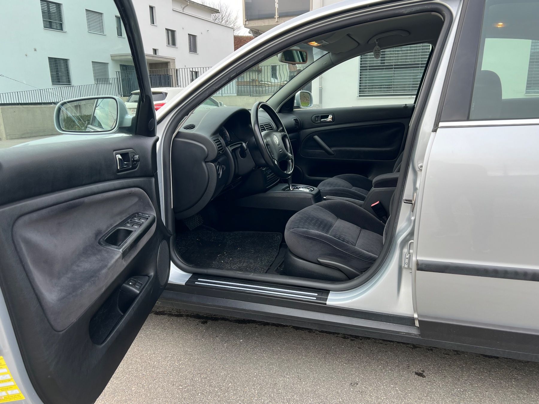 Autos: Vw Passat 2.0 ab MFK 31/10/42 – Gebraucht aus Thal von Jenayoga 5