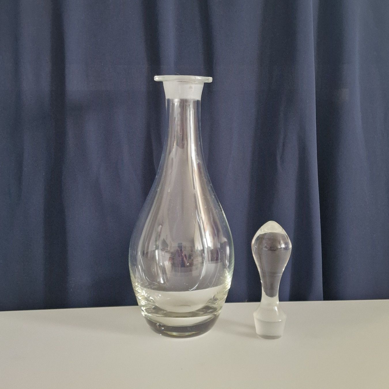 Karaffen: Dekorative Vintage-Kristallkaraffe mit Glasstopfen. – Gebraucht aus Birr von dem_9xtm 6