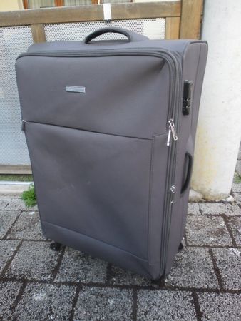 Koffer mit Rollen von Cockpit