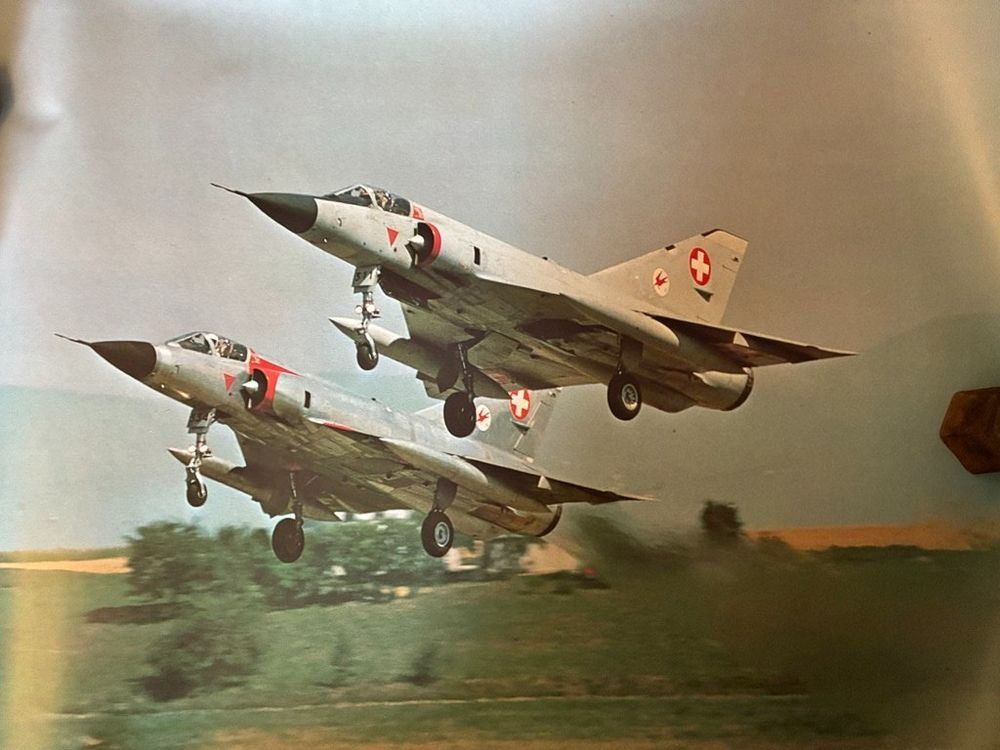 Foto & Immagini: Poster Mirage IIIS Swiss Air Force – Usato da Martigny venduto da hunter02
