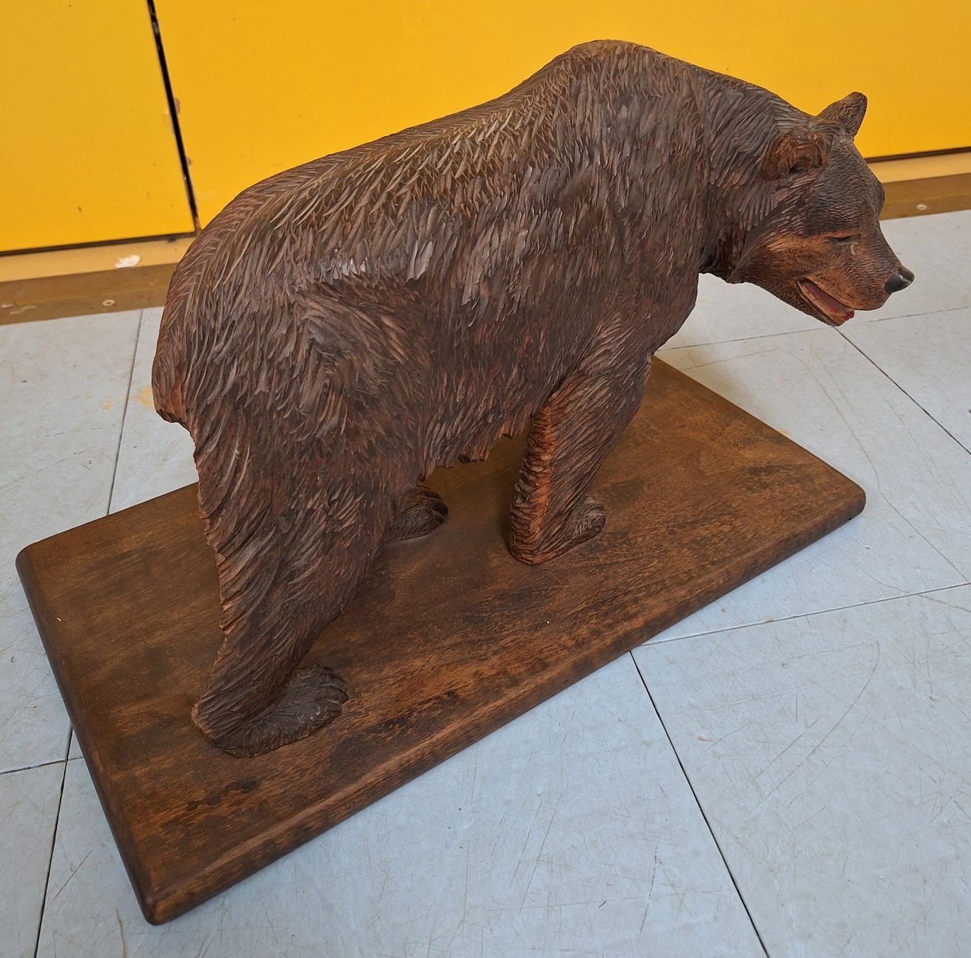 Sculture & Statue: Bär geschnitzt – Usato da Rüti ZH venduto da Xokimilko 1