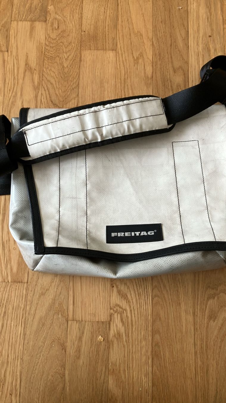 Freitag Borse: Freitag Tasche – Usato da Spreitenbach venduto da schwarzerhase70
