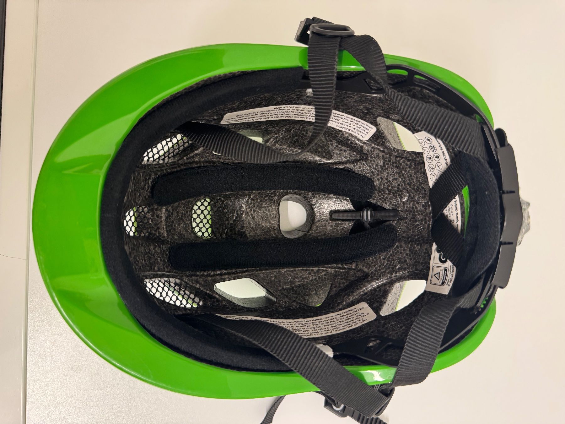 Alpina Helme: Kinderhelm – Gebraucht aus Buchs SG von BubiLuna 2