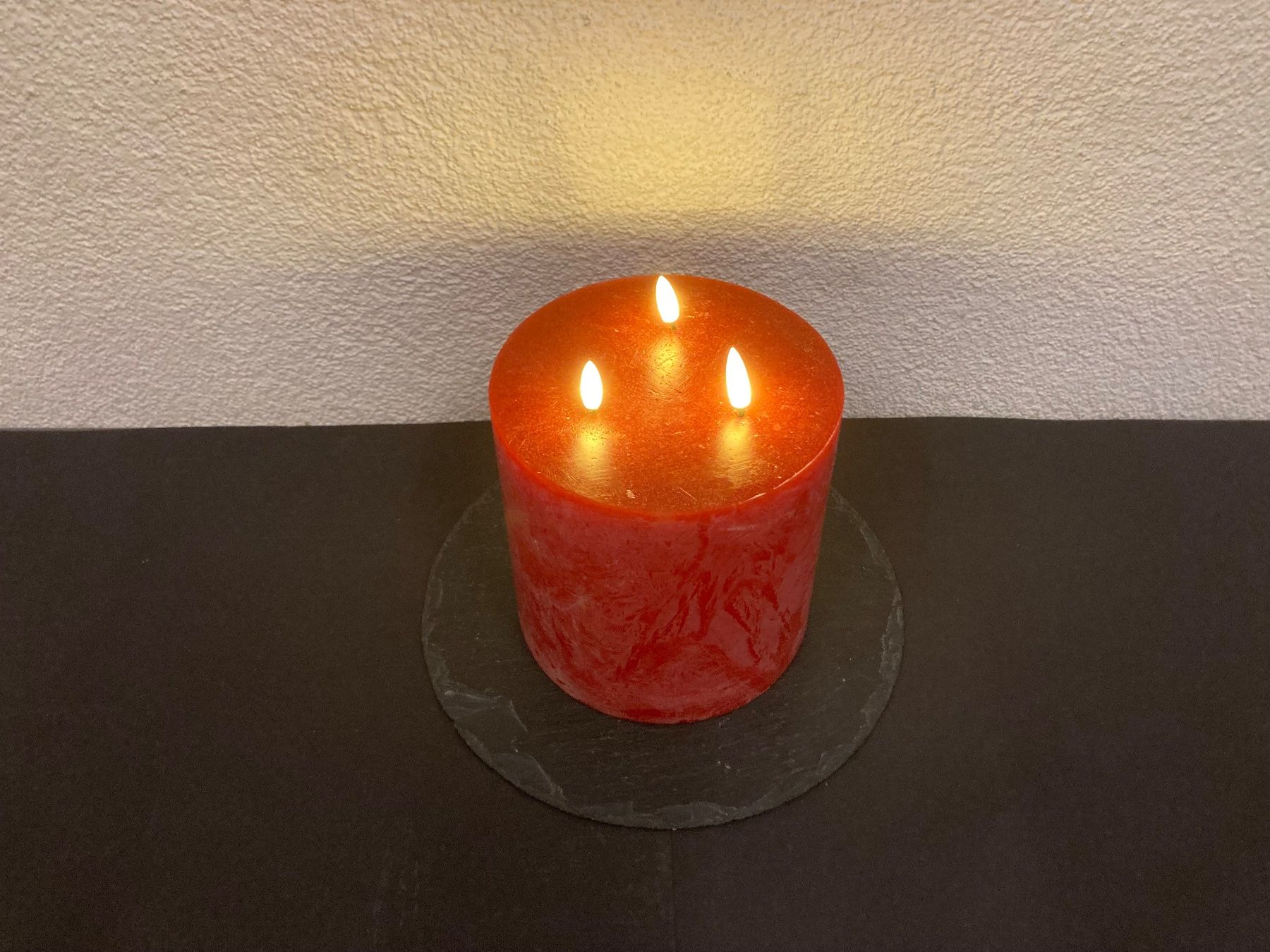 Candele: LED Echtwachs 3-Docht Kerze, 15 x 15 cm, rot, Timerfunktion – Nuovo e nell'imballaggio originale da Neuenhof venduto da jorogo 4