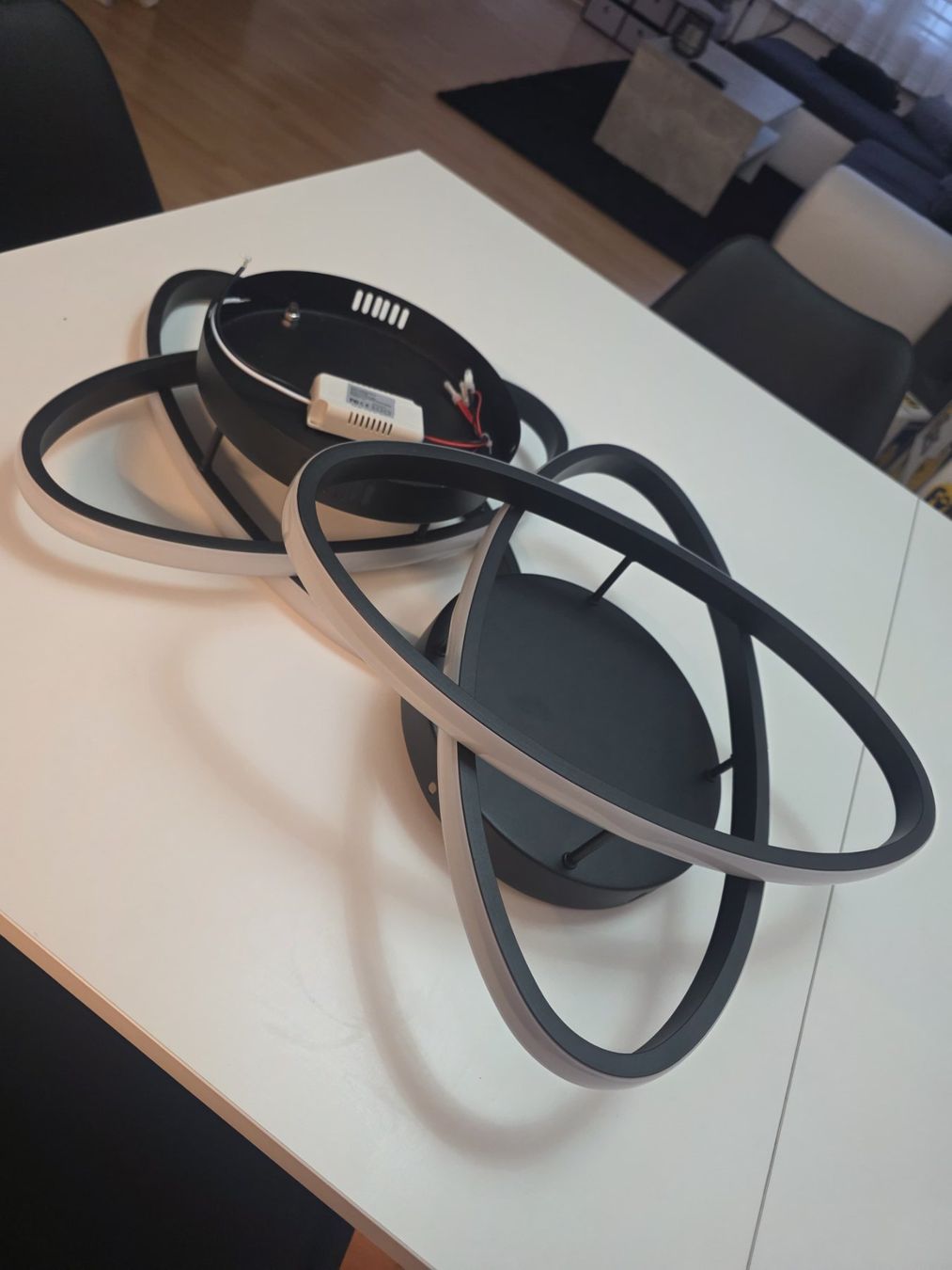 Lustres & lampes de plafonds: Deckenleuchte modern LED Ringe schwarz neu – D'occasion à Beinwil am See par amanda12345 1