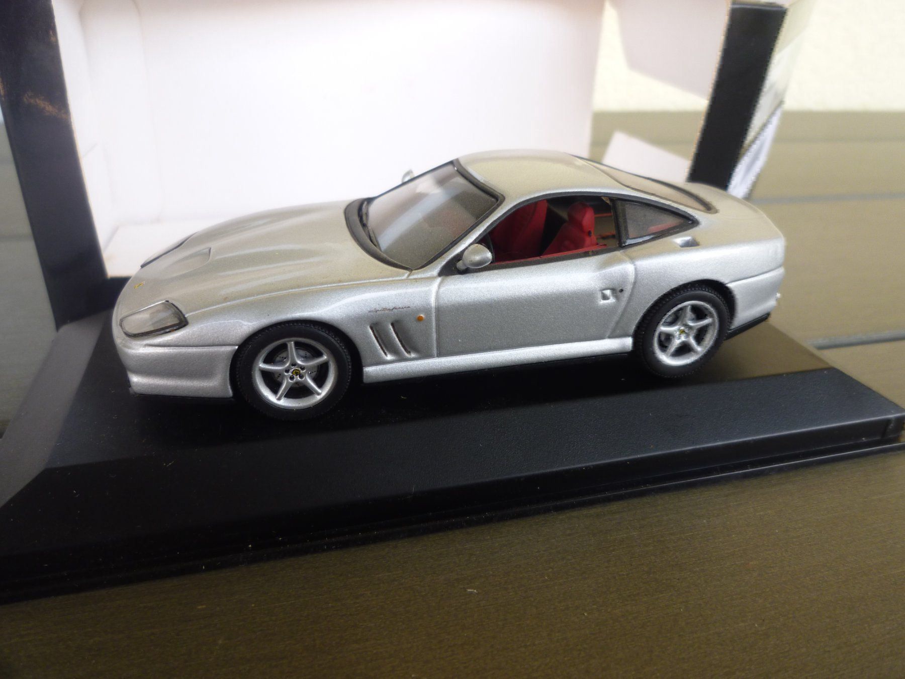 Minichamps Modellini d'auto: Ferrari 550 Maranello (1996) – Nuovo e nell'imballaggio originale da Flawil venduto da Imperiosud 5