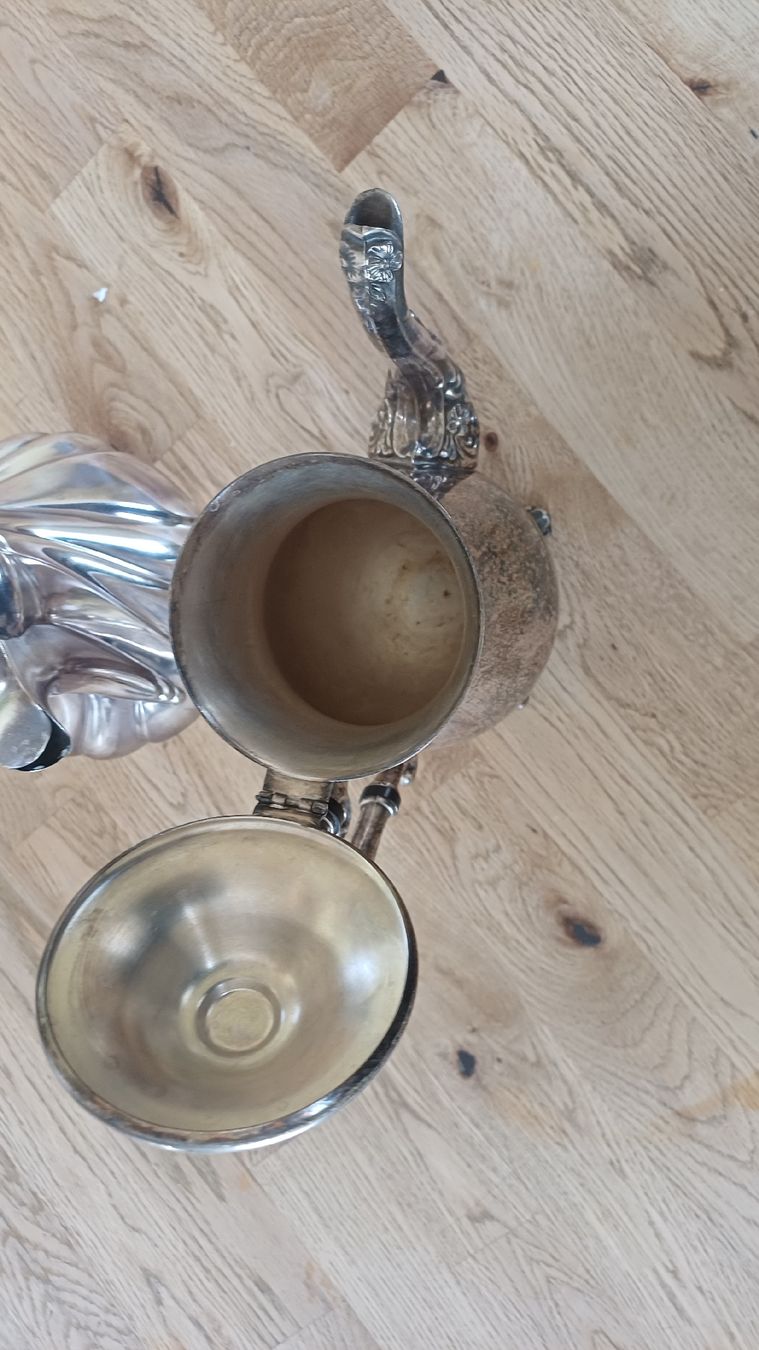 Teiere: 2 Kaffe  Teekrüge Versilbert – Usato da Flawil venduto da Pinkmalibu 4