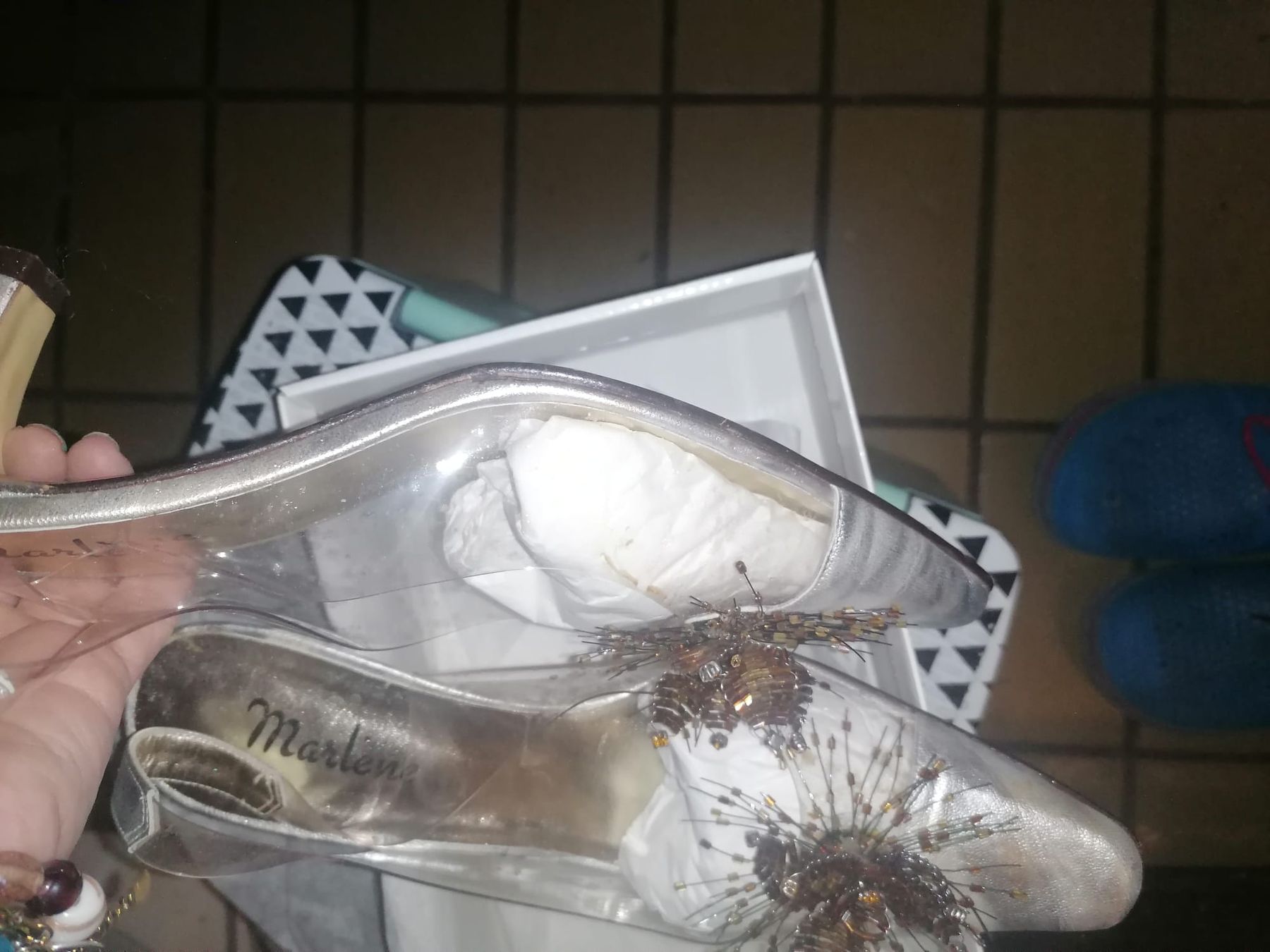 Scarpe da donna: Marlene Slingpumps, Silber, Gr. 38, Exotisch verziert! – Usato da Birrwil venduto da inf_2qrx 4