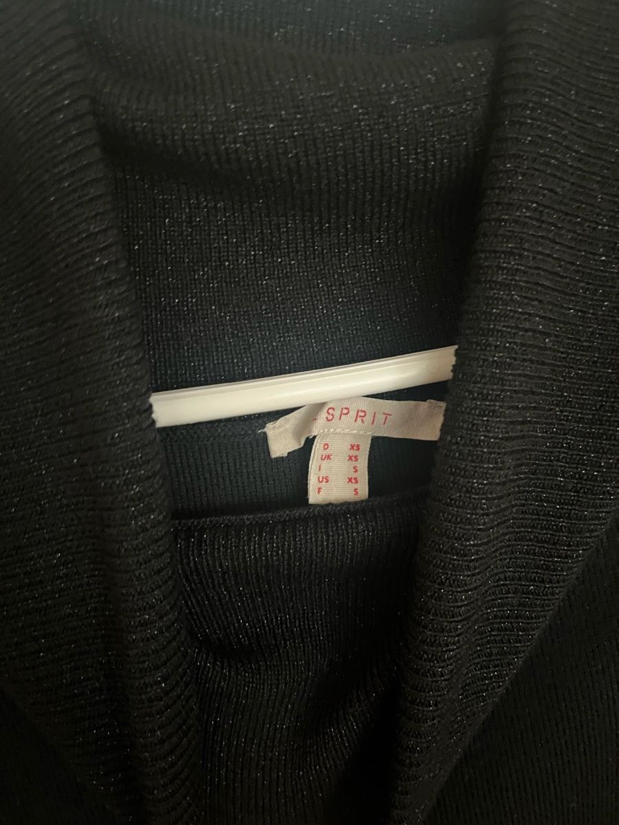 Esprit Vestiti: Esprit Strickkleid, XS, Schwarz mit Rollkragen – Usato da Wädenswil venduto da Iana32 1