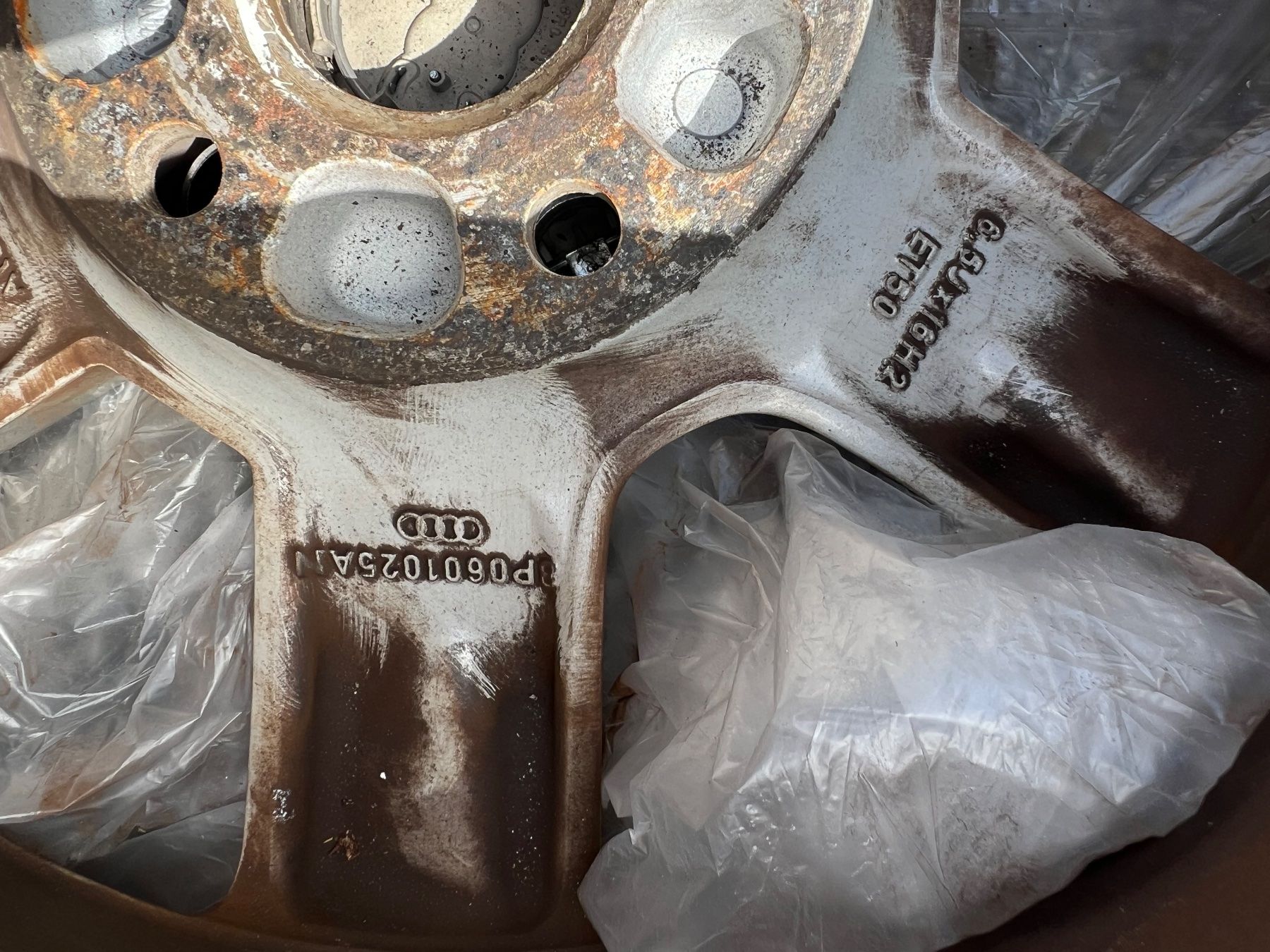 Audi Cerchioni: Komplett Reifen Audi – Usato da Wattwil venduto da BMW36 4