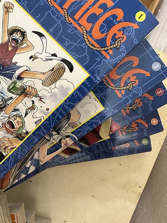 Comics: One Piece Manga, Deutsch – Gebraucht aus Basel von Greg313 4