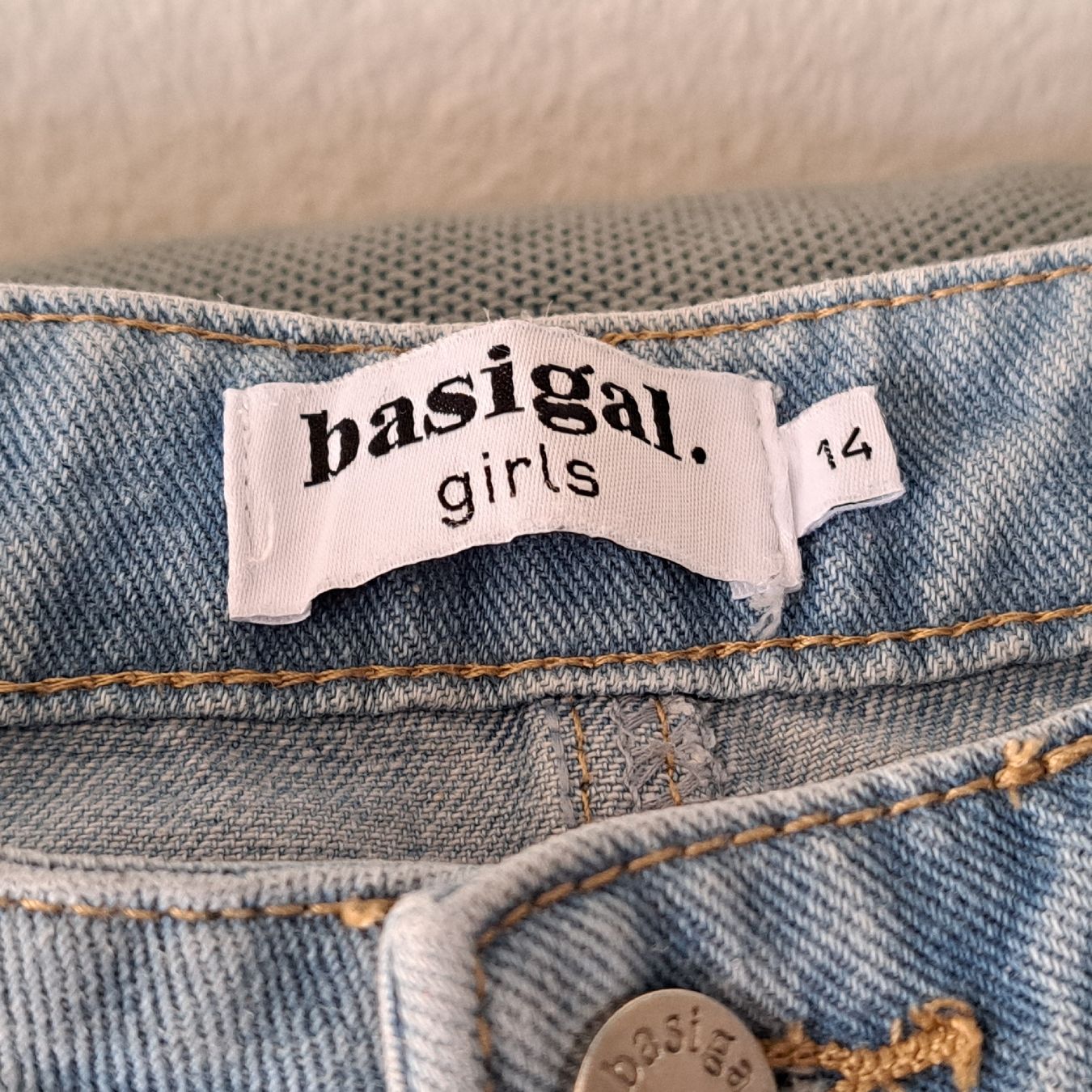 Pantaloni: Jeans – Usato da Zollikofen venduto da selanaj 2