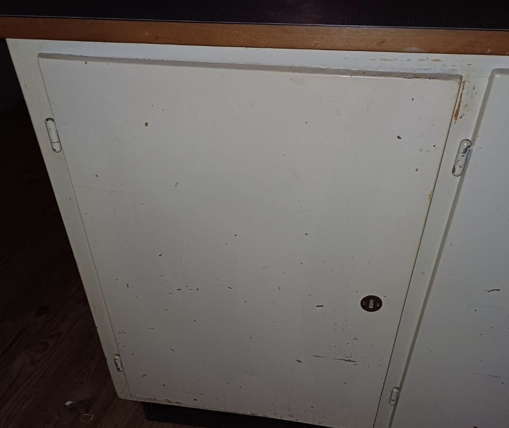 Schränke: Vintage Sideboard, Küchenschrank Retro – Gebraucht aus Flaach von ker_6ml7 3