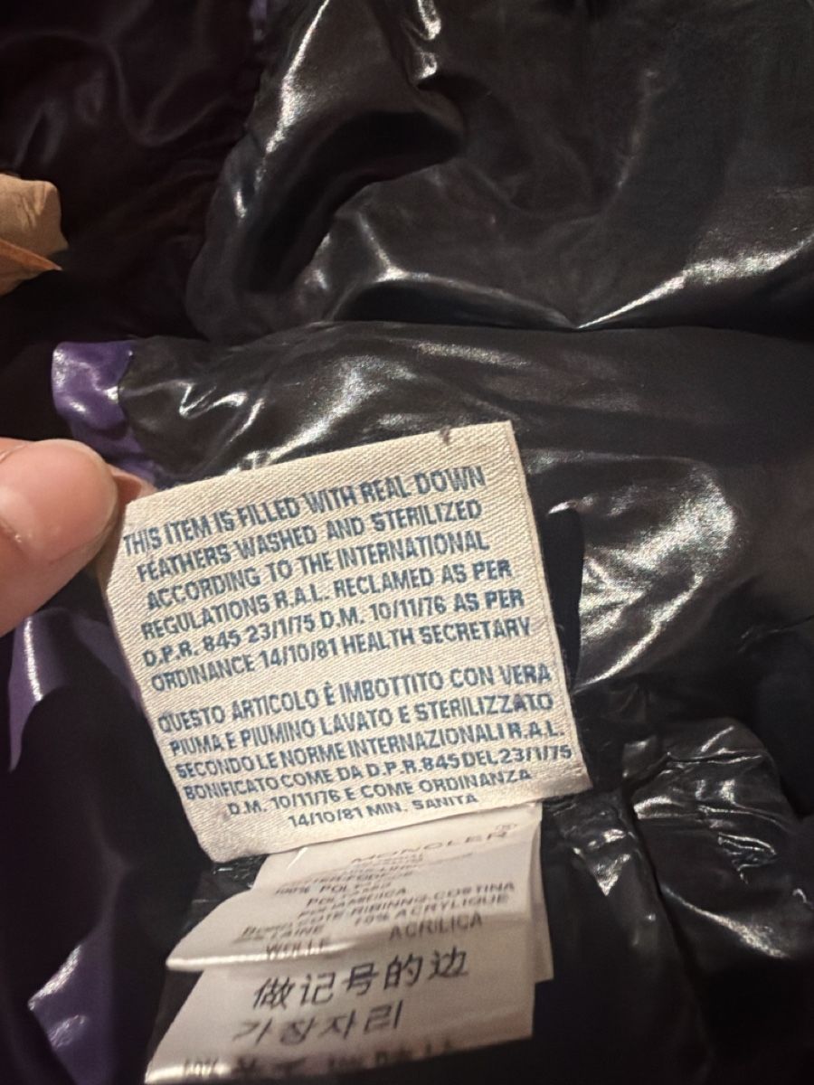 Moncler Vestes: Piumino Moncler vintage viola – D'occasion à Cama par stevemassive 5