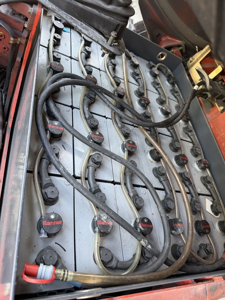 Linde Carrelli elevatori e a forche: Linde E16 – Usato da Buchs SG venduto da werk96 4